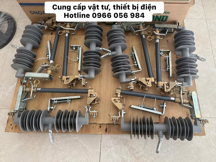 Cầu chì tự rơi 24kV