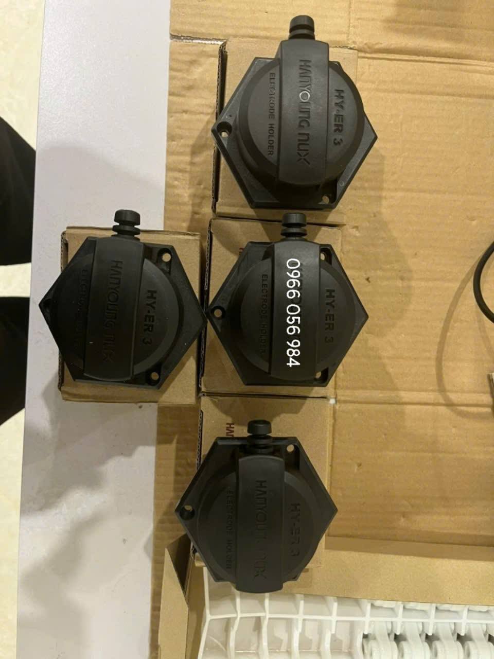 Vật tư, thiết bị điện có sẵn - Alo là giao cho bà con 👉0966 056 984