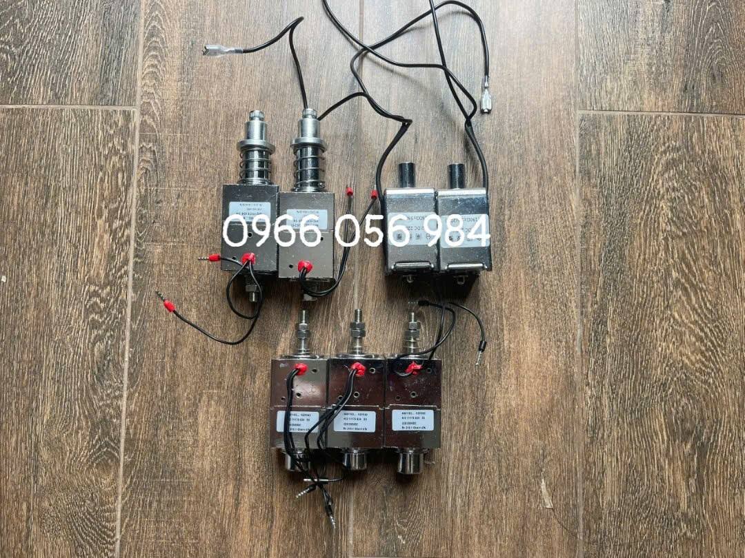 Cuộn đóng, cuộn cắt có sẵn phục vụ bà con - Cung cấp máy cắt & phụ kiện 👉0966 056 984