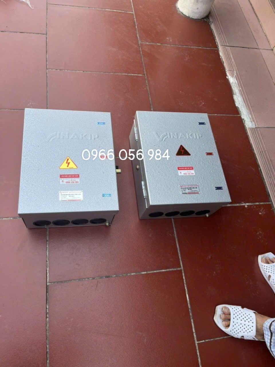 Giao cho khách quý 2 bộ cầu dao đảo chiều Vinakip 👉0966 056 984