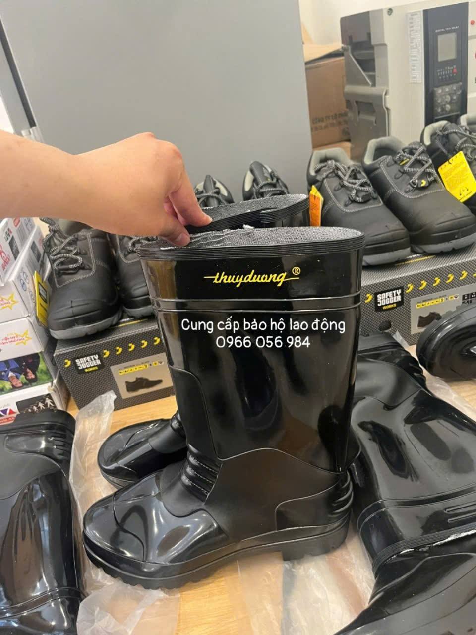 Ủng lội nước cho ae công trường - Cung cấp bảo hộ lao động 👉0966 056 984