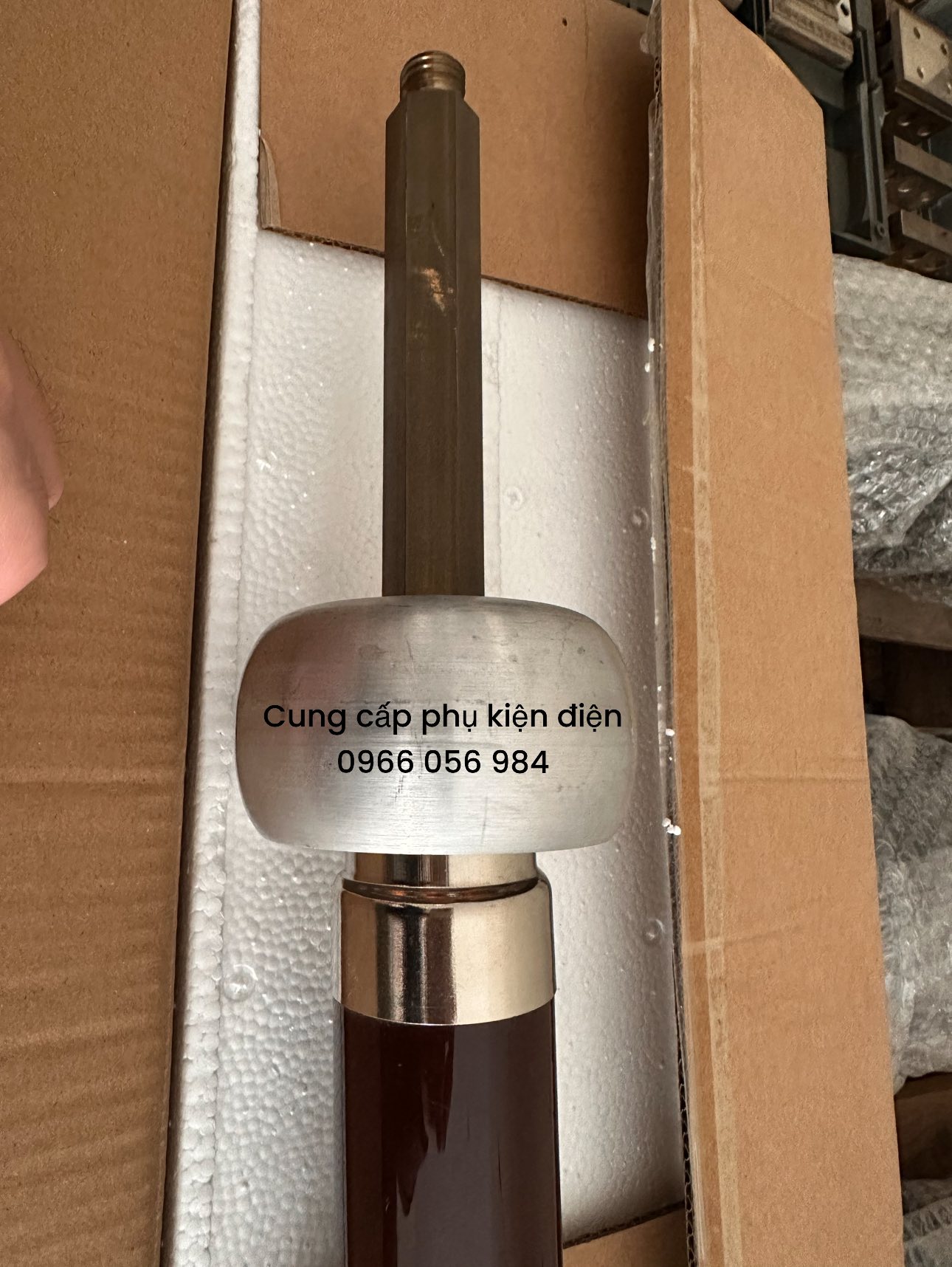 Bệ đỡ chì tủ trung thế có sẵn, alo là giao liền - Cung cấp phụ kiện tủ trung thế 👉0966 056 984