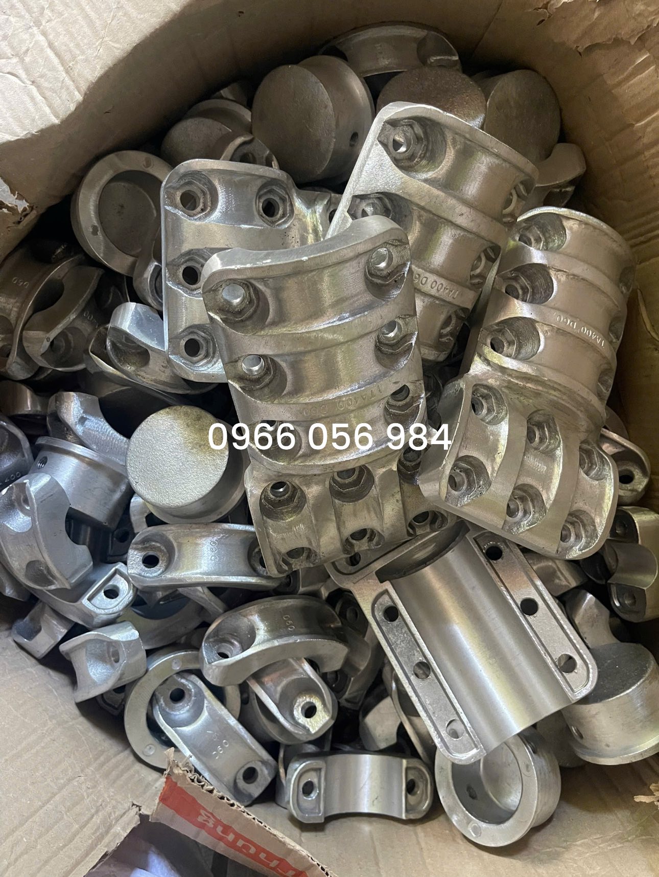 Phụ kiện xây lắp đường dây và trạm biến áp có sẵn, alo là giao liền 👉0966 056 984