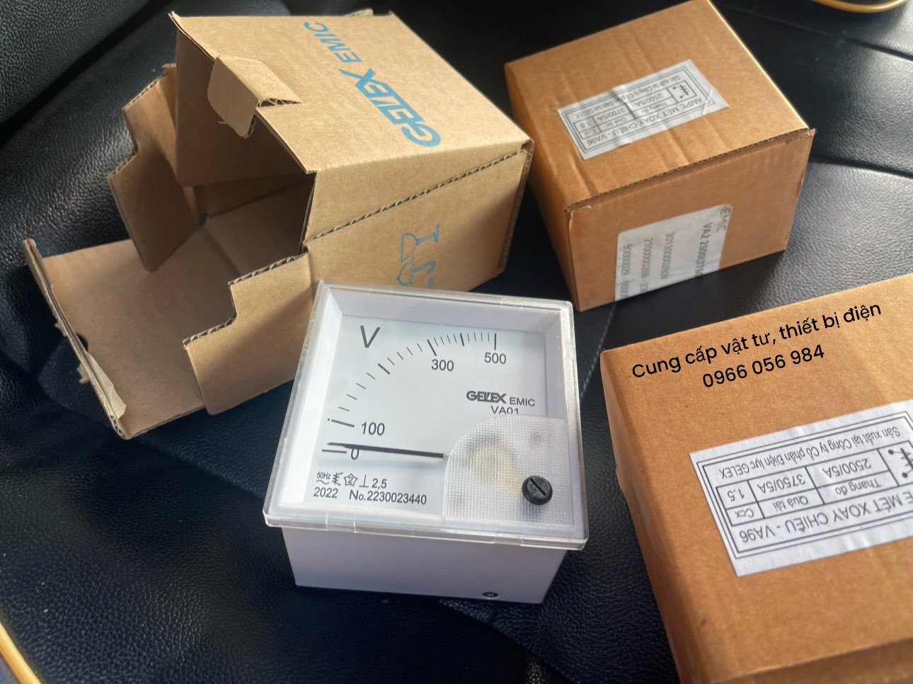 Đồng hồ V A Emic có sẵn, alo là giao liền 👉0966 056 984