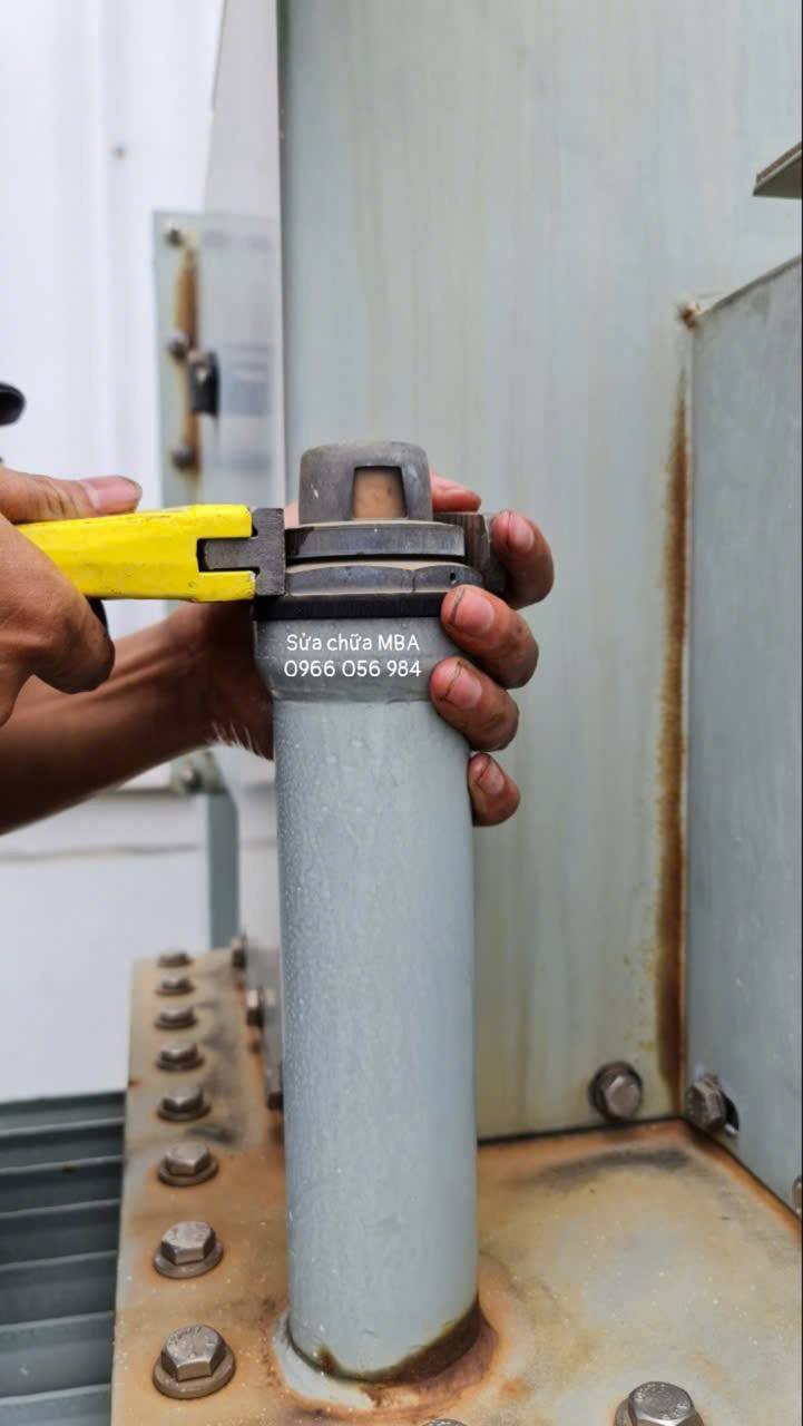 Hỏng phao - Cung cấp dịch vụ sửa chữa máy biến áp 👉0966 056 984